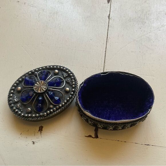 GANZ Pill Boxes Jeweled Rhinestone Lided Boxes Oval Square Silvertone - Picture 7 of 13